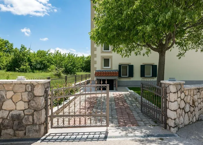 Miam * Velika Čista